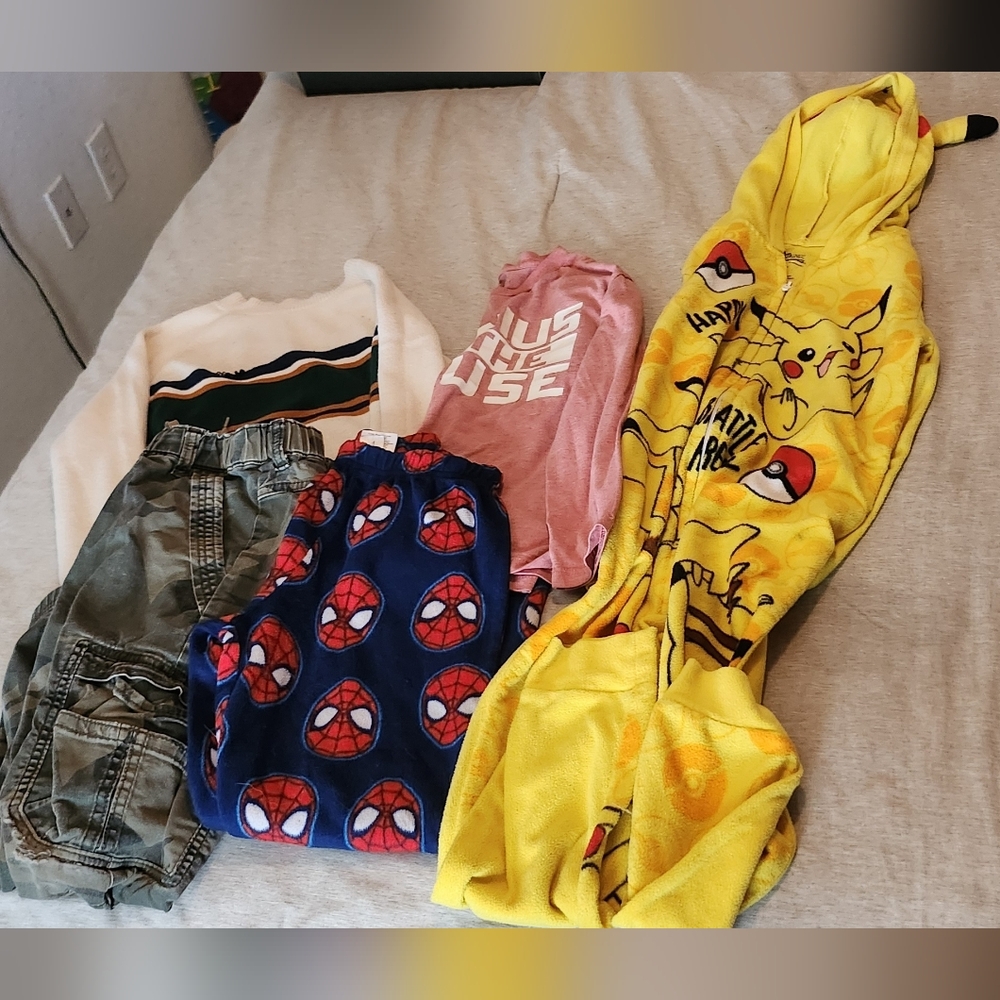 Yellow Pikachu Hooded Onesi And 2 Bottoms And 2 Long Sleeve Tops